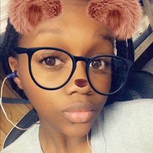 Meet your Posher, Casondrah